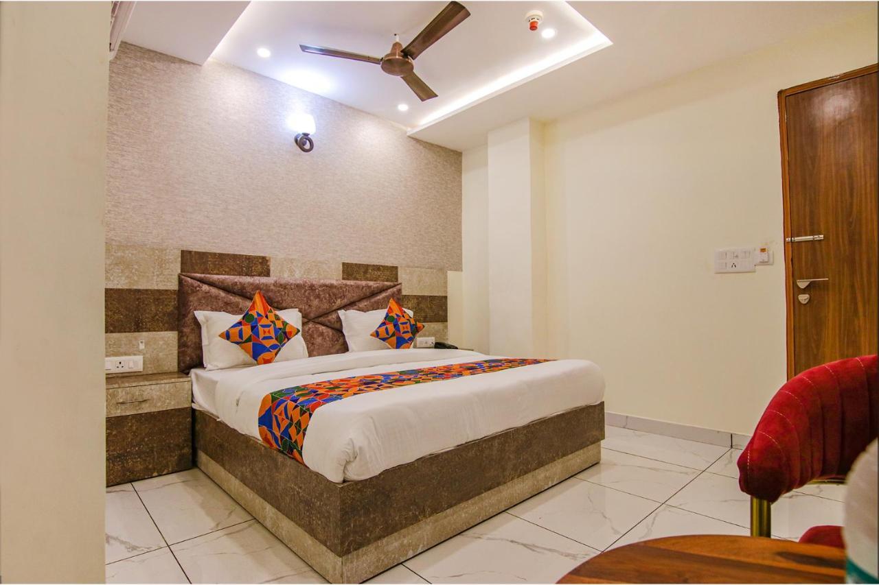 Fabhotel Meridian Inn Mohali Exterior foto